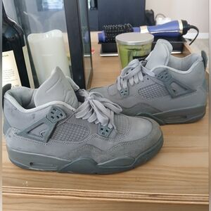 GRADE SCHOOL JORDAN 4 (WET CEMENT)